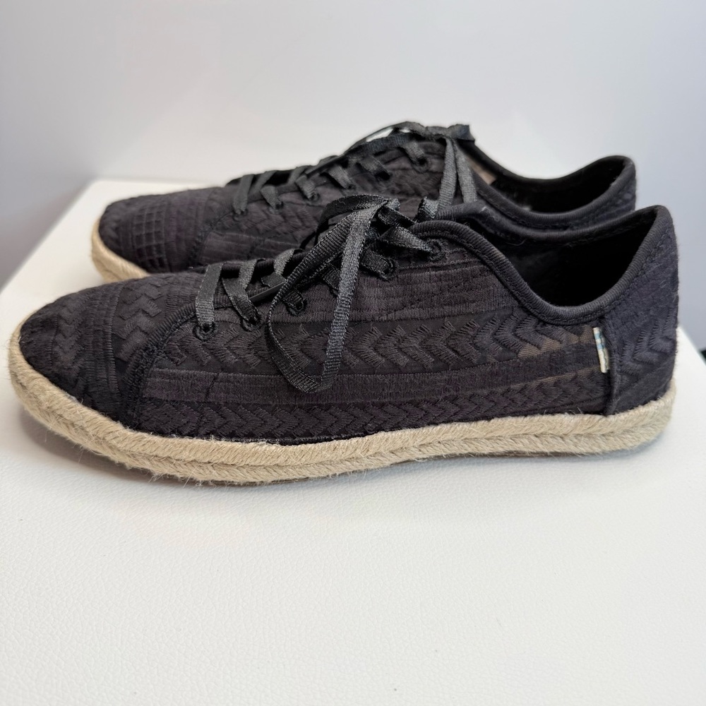 TOMS Women's Espadrille Sneaker Lena Black Mesh 6.5